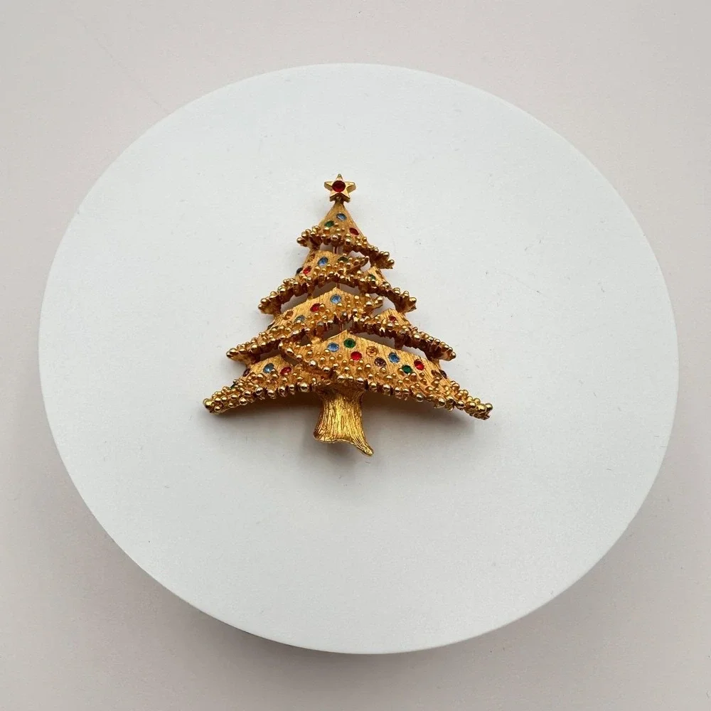 Vintage 90s Christmas‎ Tree Rhinestone Brooch Pin Gold Tone Fashion Jewelry